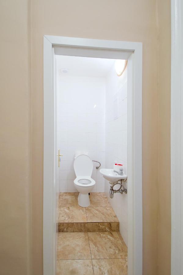 City Center Apartment Legerova Прага Экстерьер фото